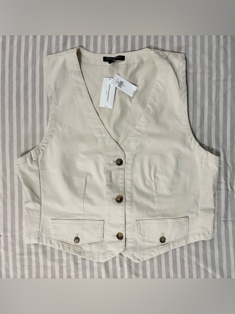 NWT Banana Republic Cream Vest